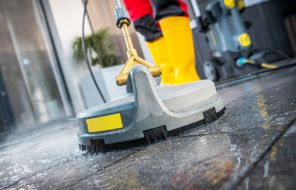 Best Pressure Washing Siding  in Oak Hill, FL